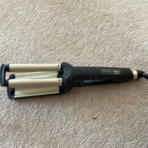 Infinitipro by Conair three barrel curler